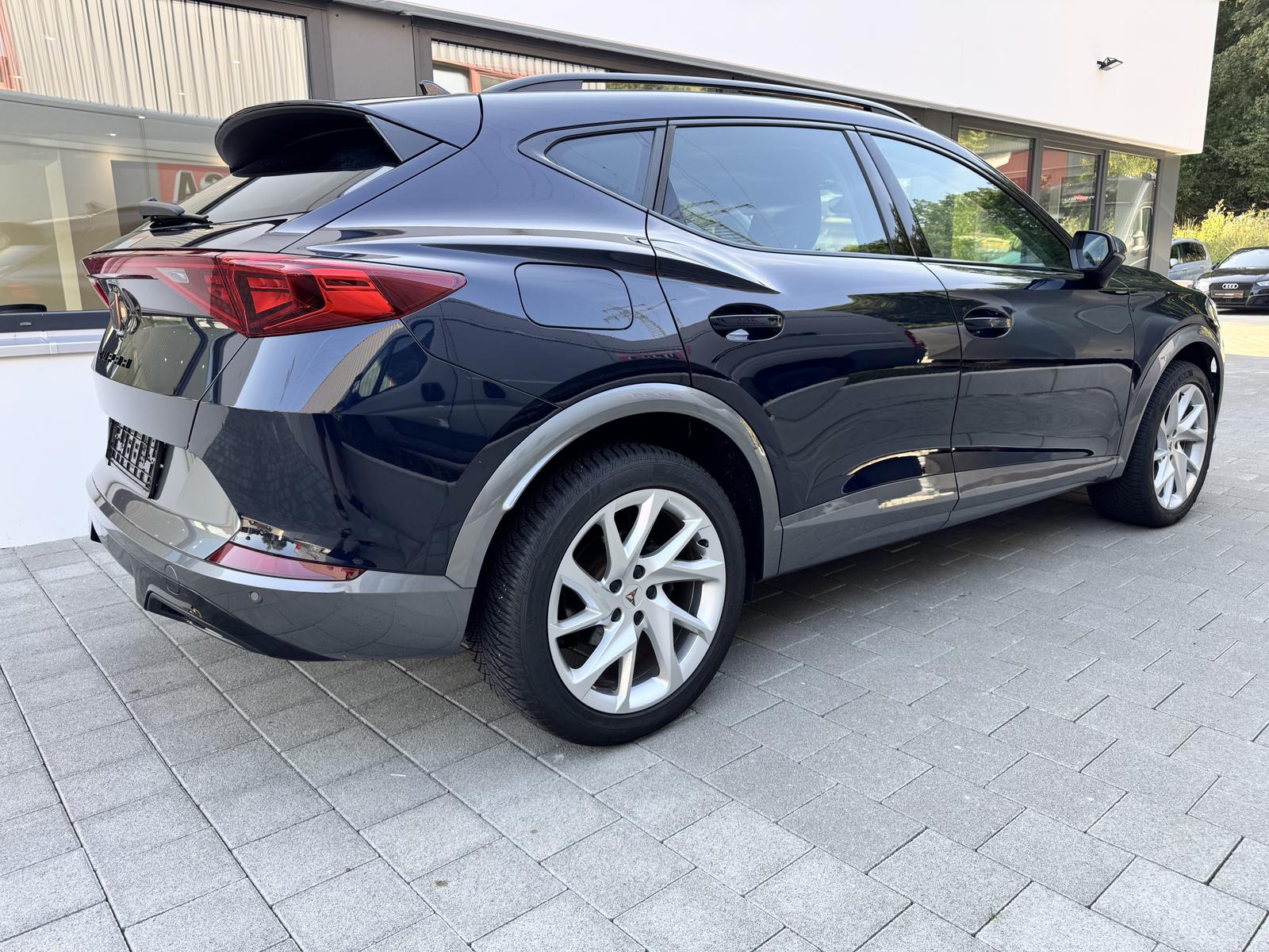 CUPRA FORMENTOR E-HYBRID | 204 ch | BVA |  E-HYBRID | 1ERE MAIN  | LED