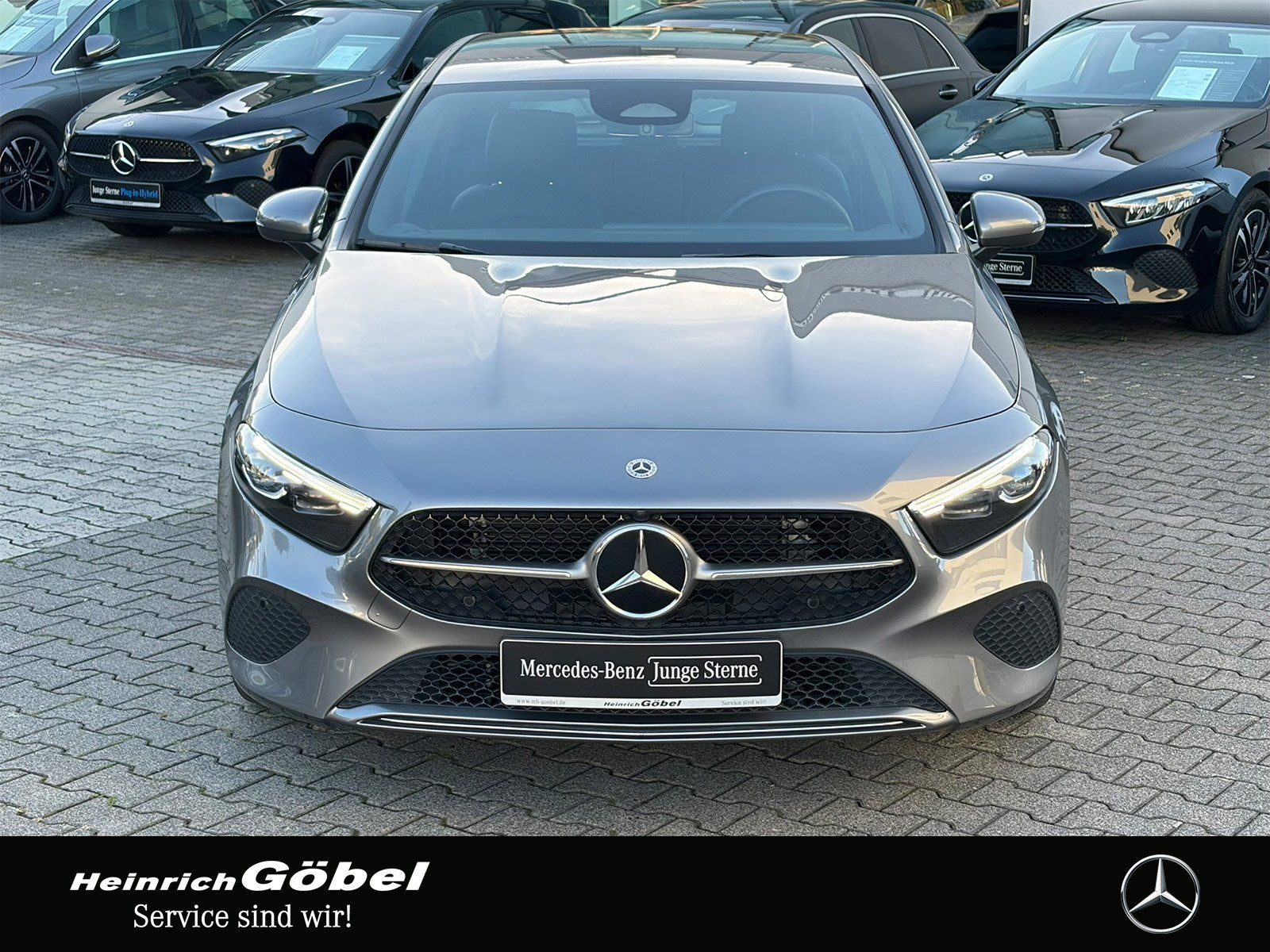 Fahrzeugabbildung Mercedes-Benz A 200 PROGRESSIVE*FAP*STANDHEIZUNG*DISTRONIC
