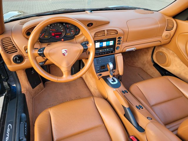 Fahrzeugabbildung Porsche 996 Carrera 4 Cabrio/Porsche Exklusiv veredelt