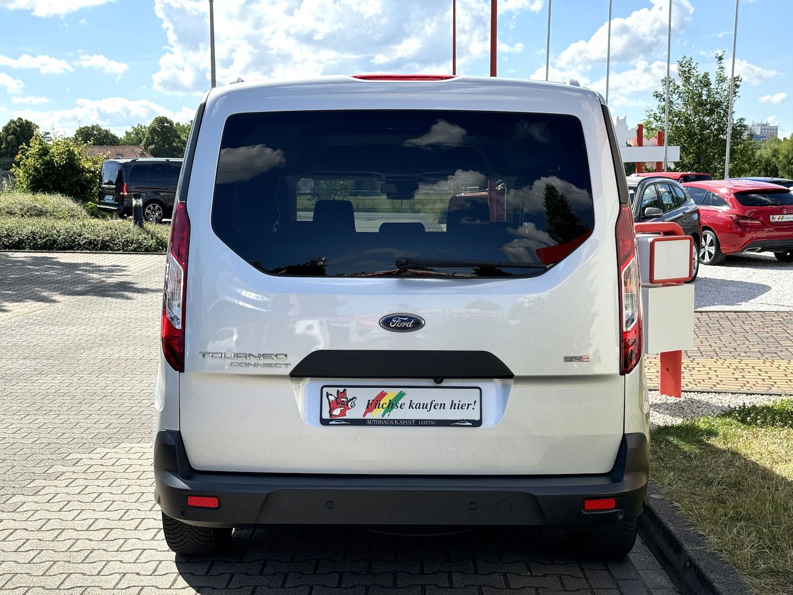 Fahrzeugabbildung Ford Grand Tourneo Connect 1.5 TDCi /7-Sitze/Navi/Shz