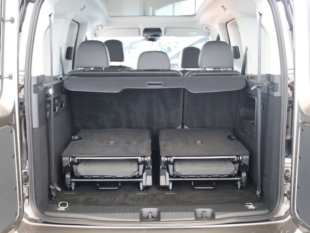 Volkswagen Caddy 2.0TDI DSG STYLE NAV PRO STANDH PANO 7SITZ