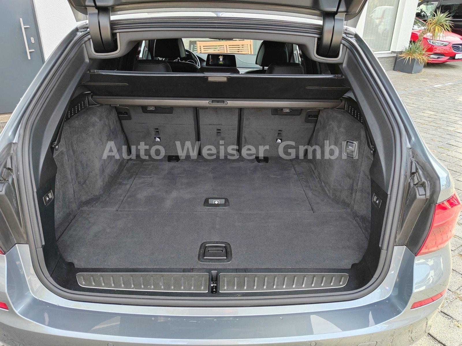 BMW 518d Touring Luxury Line