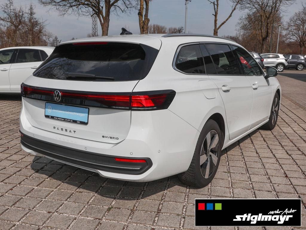 Volkswagen Passat - Bild 6