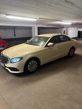 Mercedes-Benz E 200 d Autom. - - : Taxi, Privatanbieter