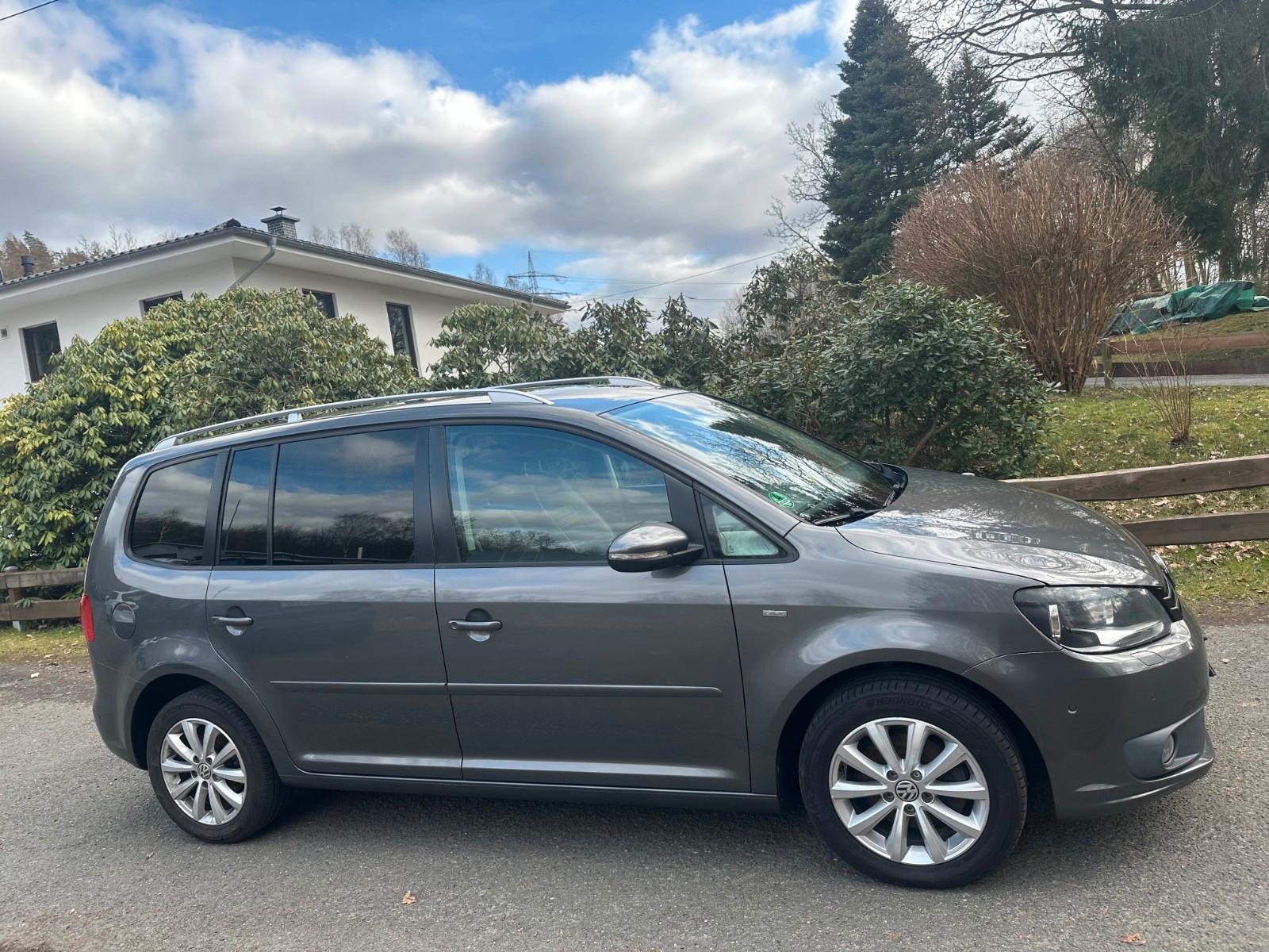 Volkswagen Touran Life 1.6 TDI,/-Sitzer,1-Hand