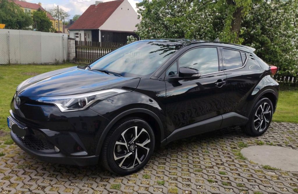 Image of Toyota C-HR