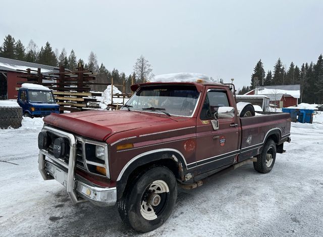 Ford F 250 HD 6.6 V8