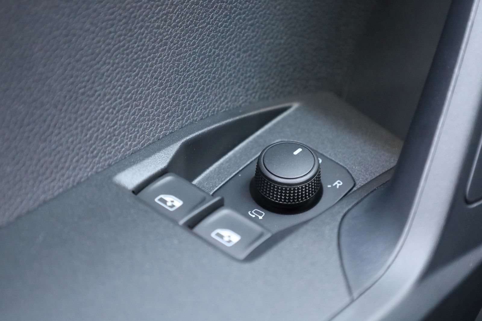 Fahrzeugabbildung SEAT Ibiza Style 1.0 TSI *Sitzheizung *LED
