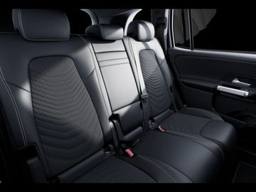 Mercedes GLB 200 - 12