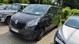Renault Trafic Combi L1H1 2,7t  Expression Navigation 8S - Renault Trafic: Schwarz