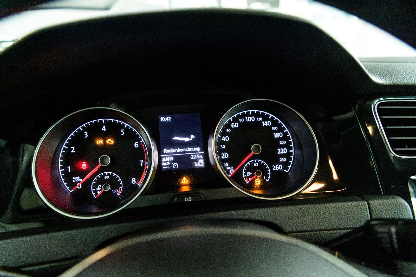 Fahrzeugabbildung Volkswagen Golf VII IQ.DRIVE +SHZ +ACC +NAVI