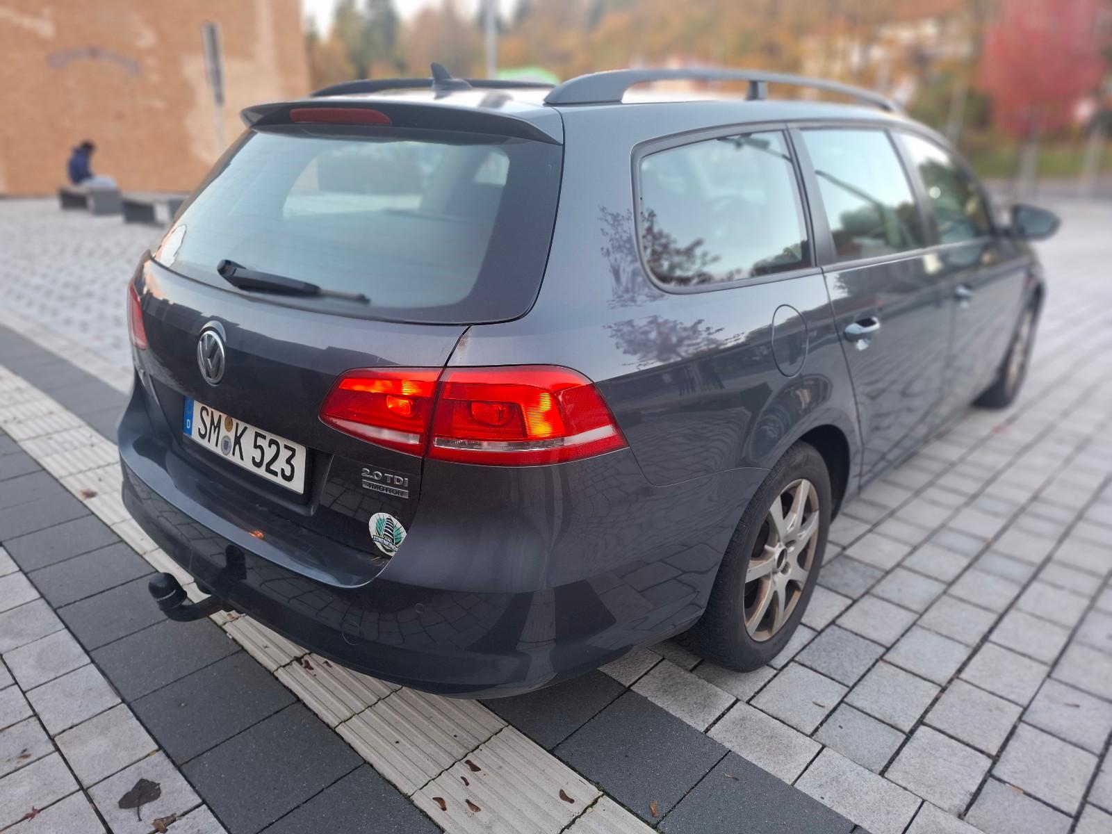 Volkswagen Passat 2011 — photo 11