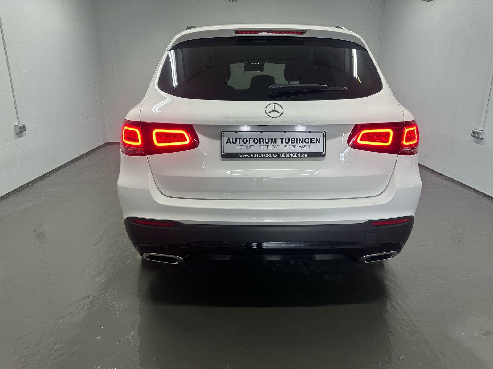Fahrzeugabbildung Mercedes-Benz GLC 300 d 4MATIC Autom.*NIGHT*360*SPUR*IHC*LED