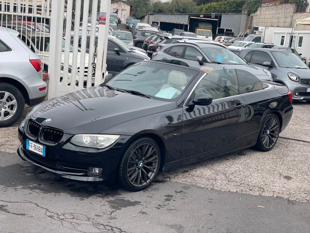 BMW Bmw 320d cat Cabrio Futura DA VETRINA