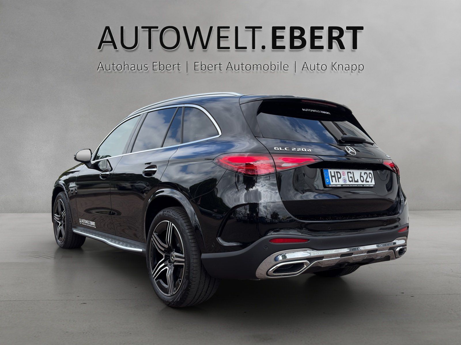 Fahrzeugabbildung Mercedes-Benz GLC 220 d 4M AMG-Line Pano AHK Burm Distr 360°