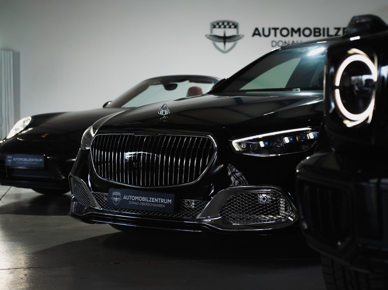 showroom-image-top