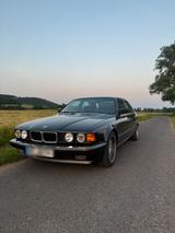 BMW E32 750iL Highline - BMW 750: Il