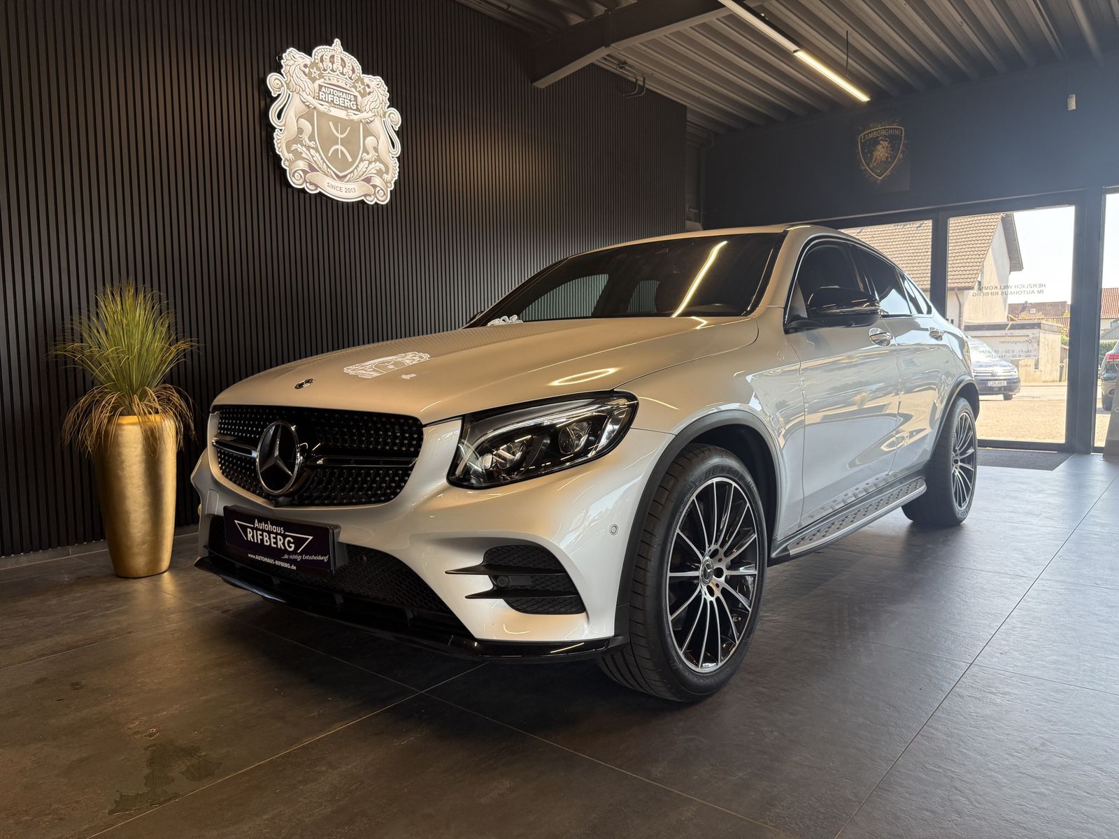 MERCEDES-BENZ GLC 250 COUPE 4M AMG COMAND/DIS/TOTW/HUD/KEYL/20