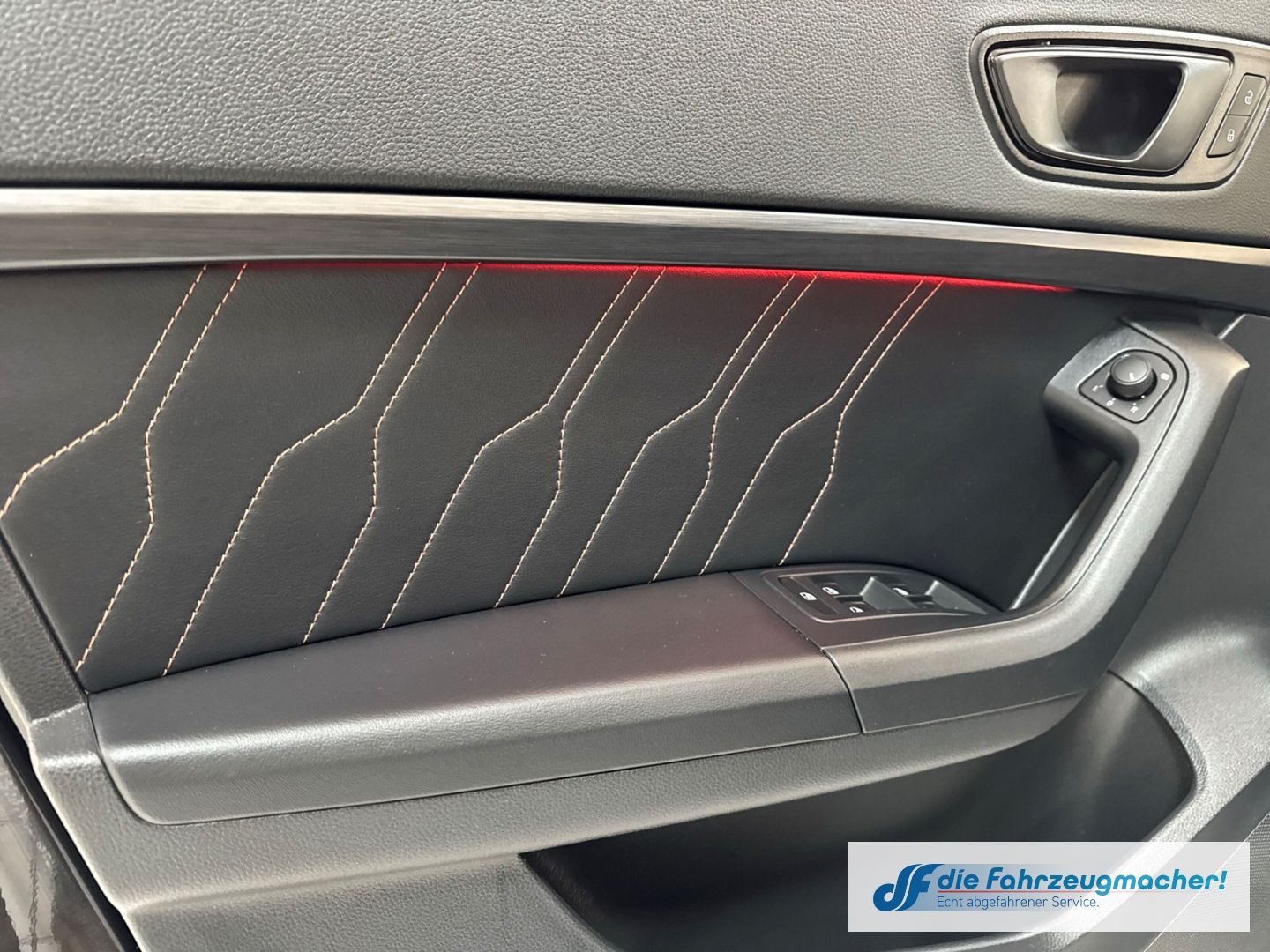 Fahrzeugabbildung CUPRA Ateca 4Drive 2.0 TSI EU6d AD Navi Digitales Cock