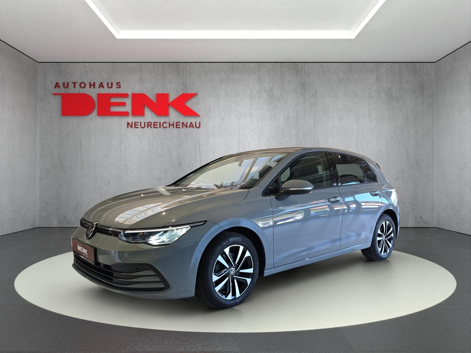 Volkswagen Golf VIII United 2.0 TDI DSG*AHK*NAVI*LRH*