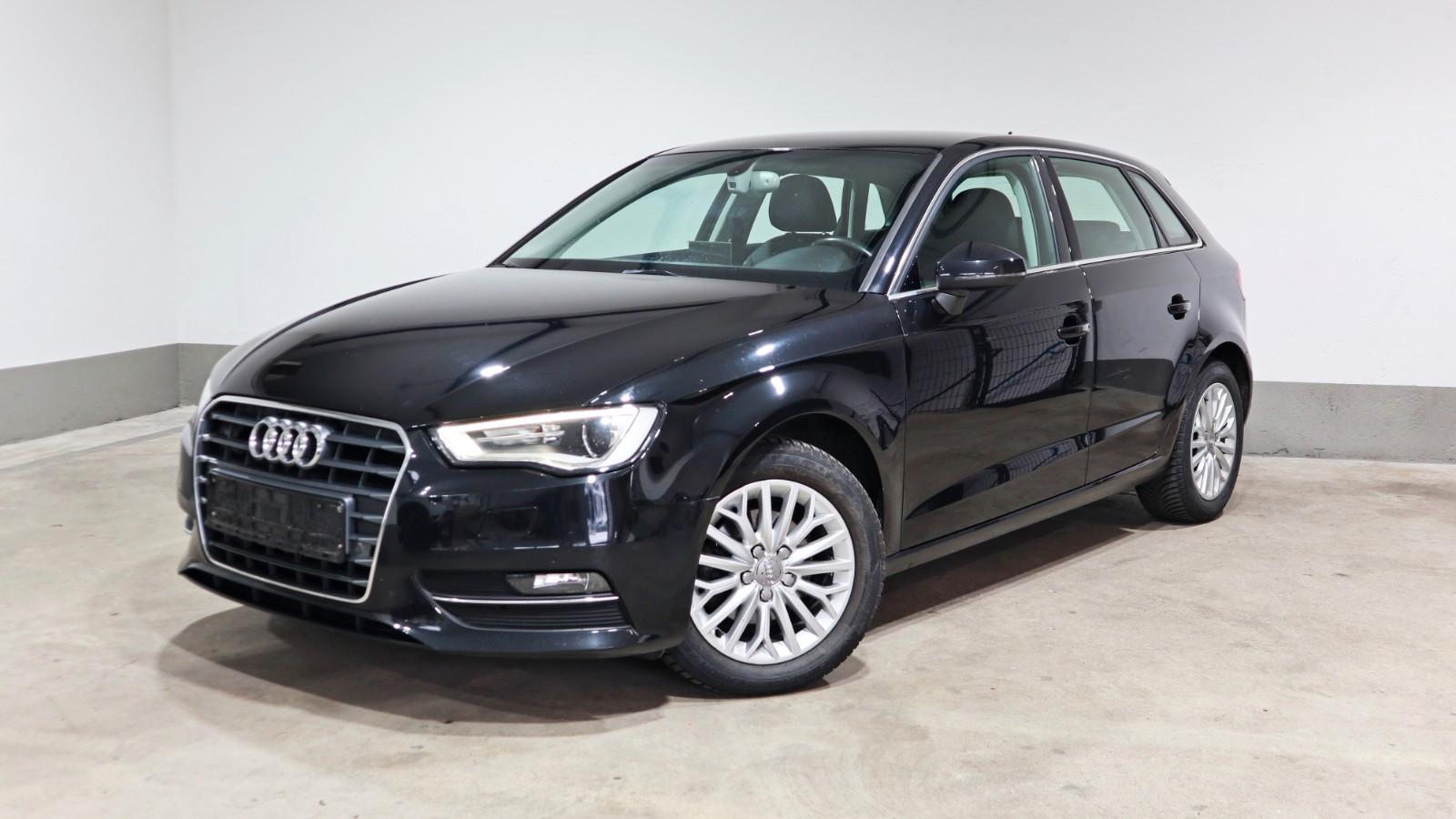 Audi A3 Sportback~Xenon~NAvi~
