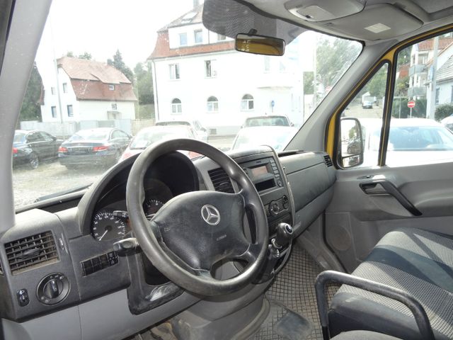 Fahrzeugabbildung Mercedes-Benz Sprinter II Pritsche/316 CD/AHK/7-Sitzer/