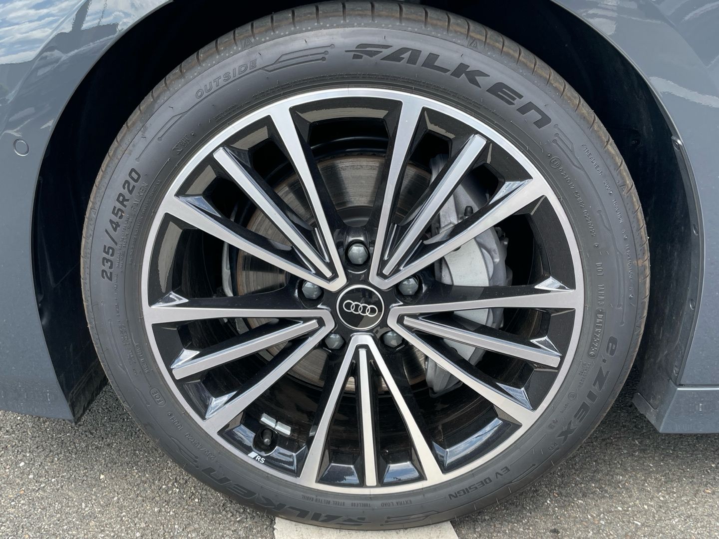 Audi A6 e-tron - Bild 7