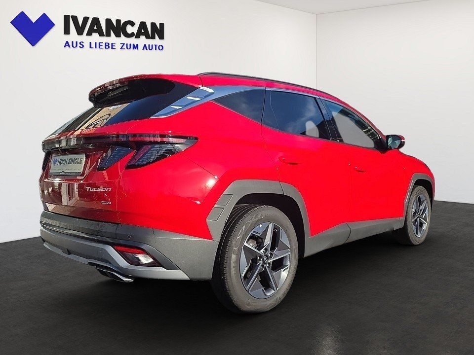 Fahrzeugabbildung Hyundai TUCSON 1.6T 160PS 48V DCT AWD TREND LED