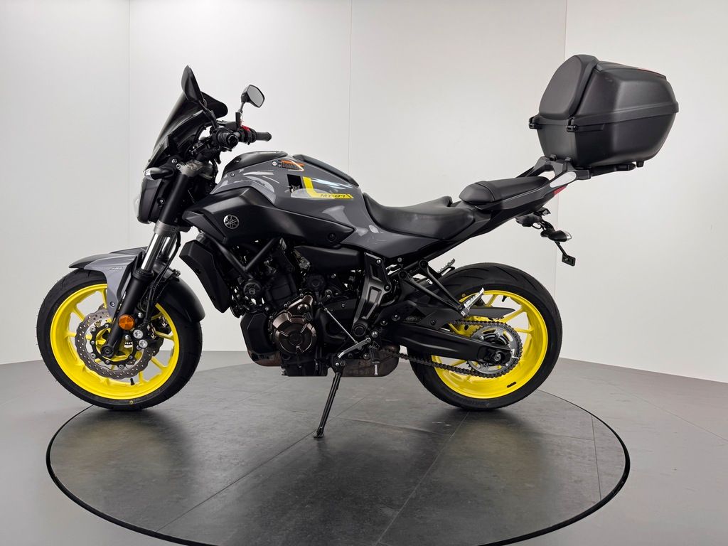 Fahrzeugabbildung Yamaha MT07 *TOP-ZUSTAND *1. HAND *REIFEN NEU