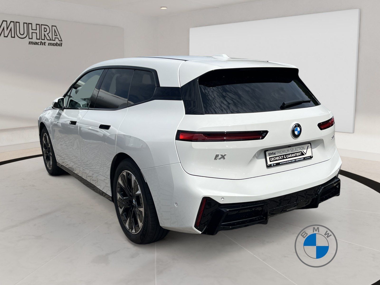 BMW iX xDrive45 M Sport 21 AHK Sitzbelüft. H K foto 4