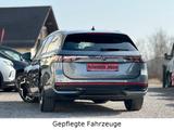 Volkswagen Passat R-Line Combi Sportpaket ACC *Massage* LED - Volkswagen Passat Jahreswagen