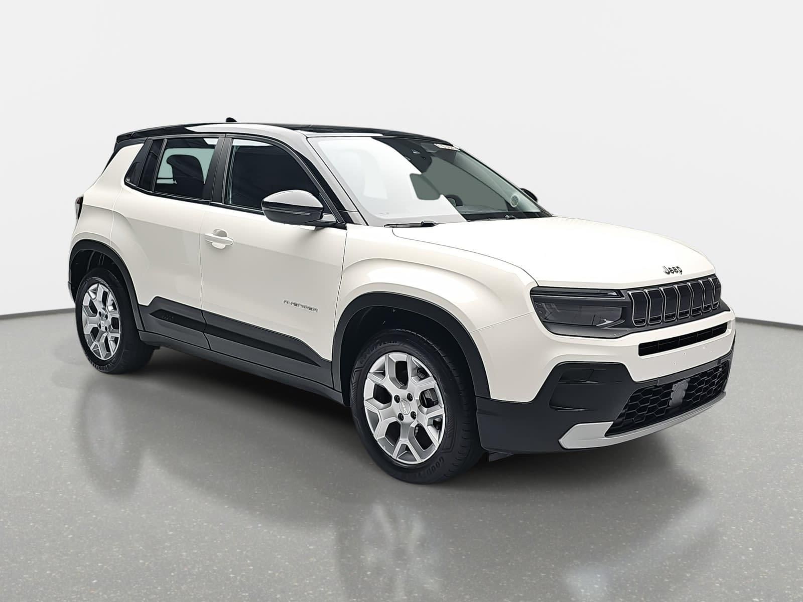 Jeep AVENGER AUTO. 51KWH ALTITUDE LED PANO LM17 imagem 3