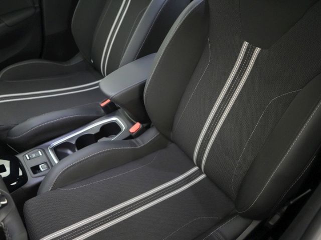 Corsa F FACELIFT GS AT+AHK+LED LICHT+RÜCKFAHRKAM