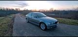 BMW Bmw 320i e46 - BMW 320 Limousine 320i e46 mit Benzin-Antrieb