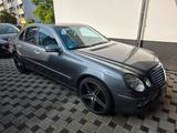 Mercedes-Benz E 230 AVANTGARDE Avantgarde - Mercedes-Benz E 230