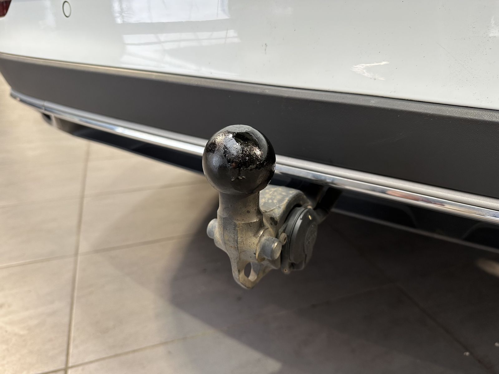 Fahrzeugabbildung Volkswagen Golf Alltrack 2.0 TDI 4Motion DSG NAV+LED+AHK+VC