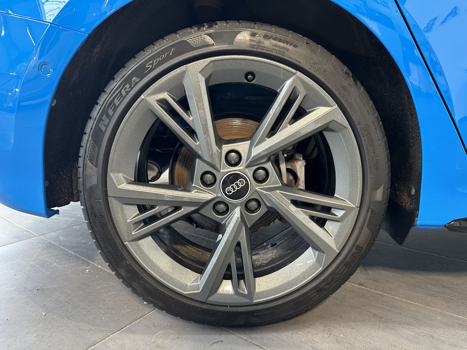 Fahrzeugabbildung Audi A3 SpB 35 TFSI S-Line Black NAV+LED+AHK+VCOCKPIT