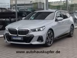 BMW 520 d Tour°M Sportp. AHK-HarmK.-ACC+Autob.ass. - BMW 520: Kombi, 520d