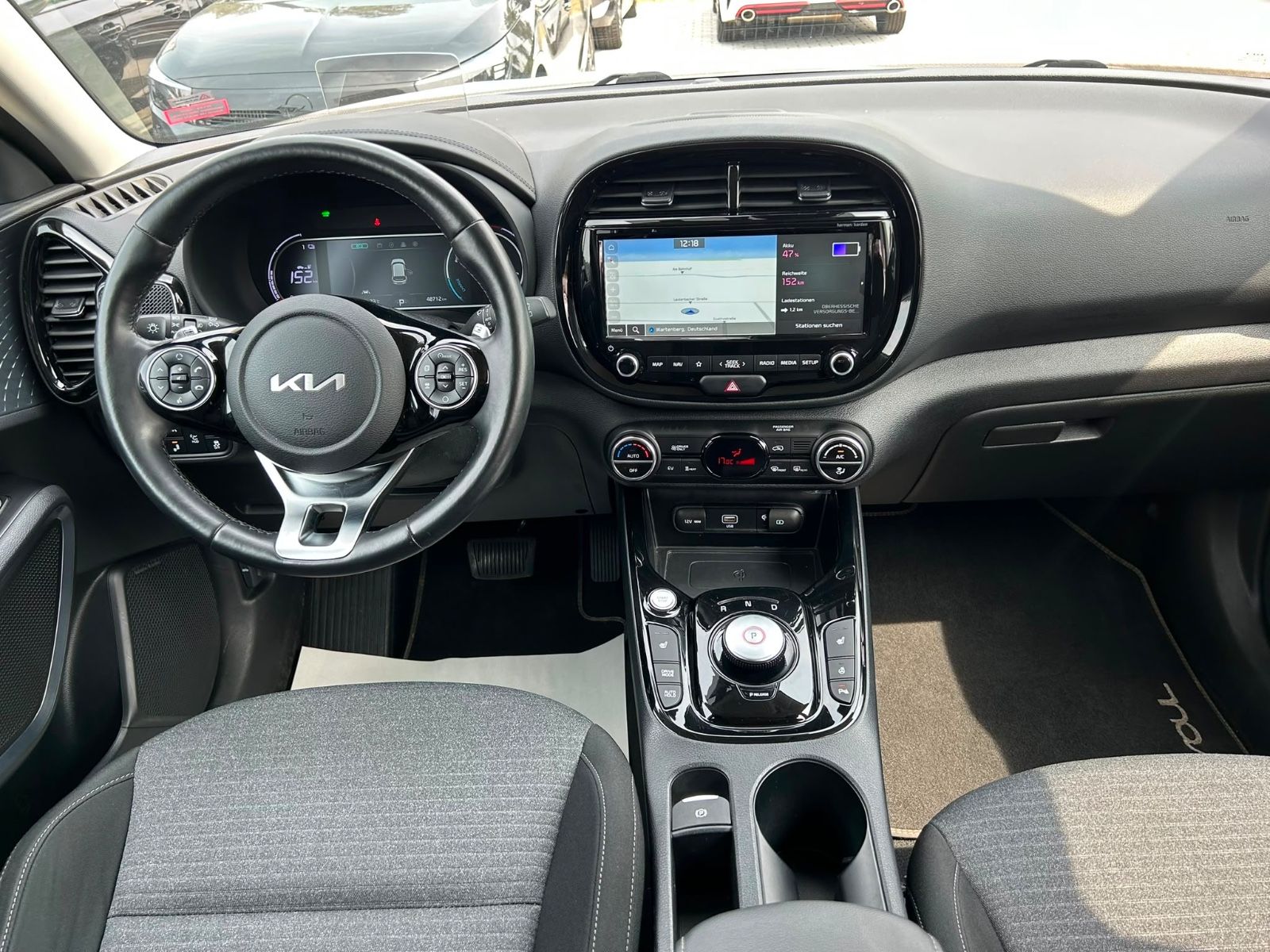 Fahrzeugabbildung Kia e-Soul Spirit°64 kWh°LED°3 Phasen°Kamera°1.Hand°
