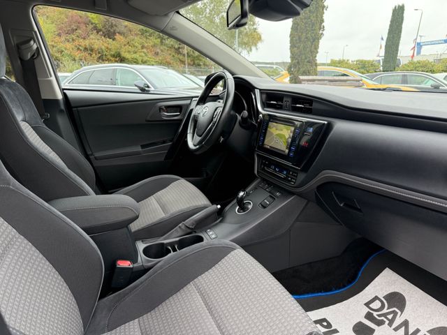 Toyota Auris  Touring Sports Hybrid Edition-S+