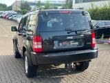 Jeep Cherokee Sport 2.8CRDI TÜV/AU NEU AHK 2700KG 4X4 - Jeep Cherokee: 2.8