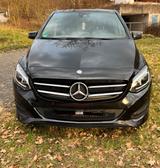 Mercedes-Benz Mercedes Benz B 250 - Mercedes-Benz B 250 aus 2015