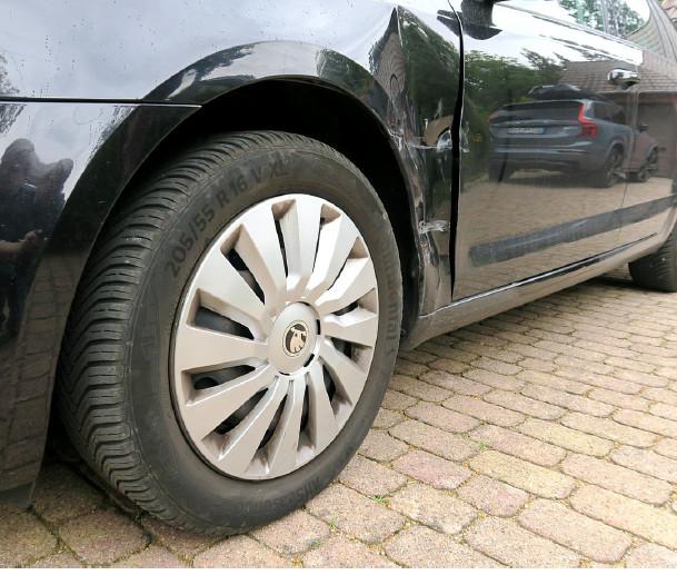 Skoda Octavia 2015 — engine 1.598 cm³, 105 HP (77kW)