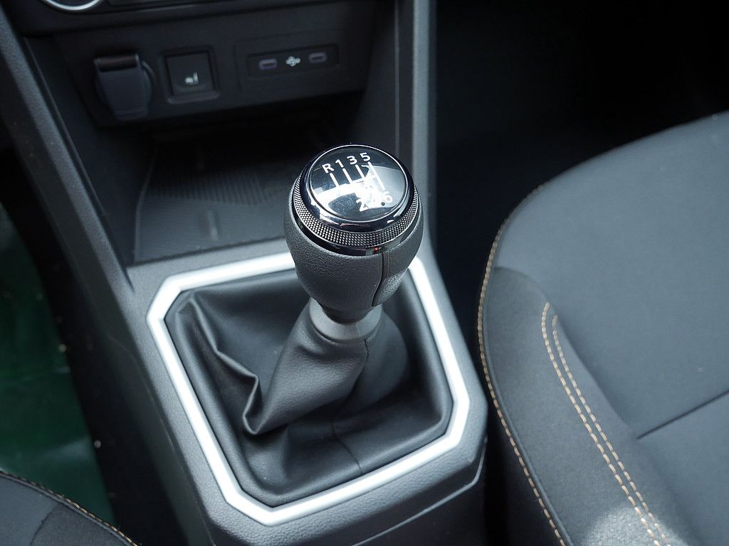 Fahrzeugabbildung Dacia Sandero Stepway Extreme TCe 110 NAVI LED 360°