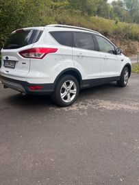Ford Kuga - 7