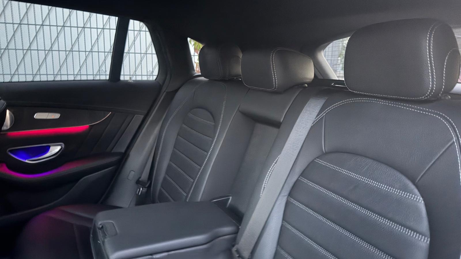 Mercedes-Benz EQC 400 4Matic AMG-LINE MULTIBEAM,360°,LEDER