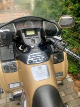 Honda Goldwing GL1800 - HONDA MOTORRAD