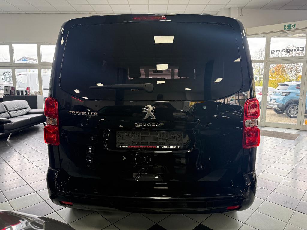 Peugeot Traveller