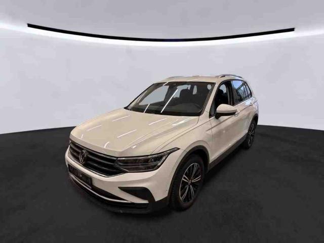 Volkswagen Tiguan 1.5 TSI Active IQ.Drive/Kamera/Navi
