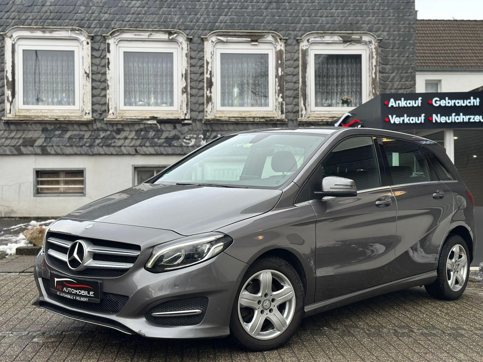 Mercedes-Benz B 180 *AUTOMATIK*KAMERA*NAVI*TEMP*LED*SHZ*LMF
